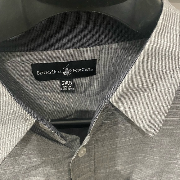 Men’s Beverly Hills Polo Club Button Up short sleeve Shirt - Picture 2 of 4